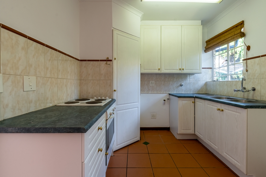 2 Bedroom Property for Sale in Die Wilgers Gauteng