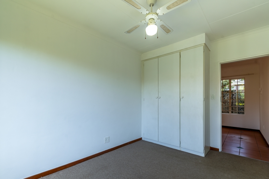 2 Bedroom Property for Sale in Die Wilgers Gauteng