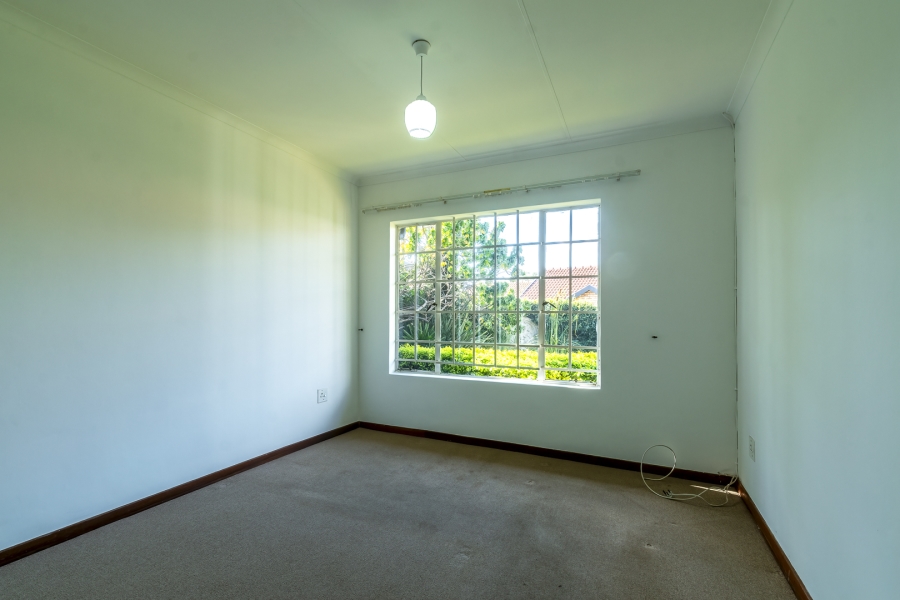 2 Bedroom Property for Sale in Die Wilgers Gauteng