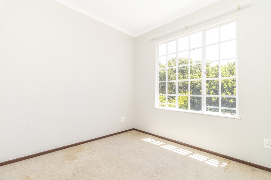 2 Bedroom Property for Sale in Paulshof Gauteng