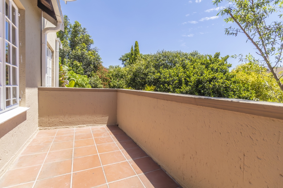 2 Bedroom Property for Sale in Paulshof Gauteng