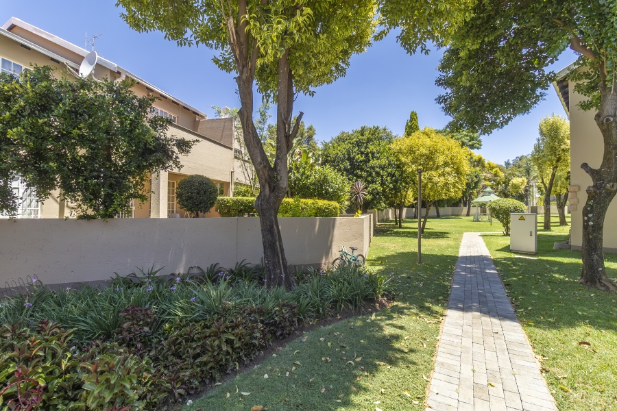 2 Bedroom Property for Sale in Paulshof Gauteng