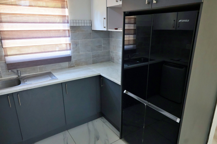 1 Bedroom Property for Sale in Terenure Gauteng