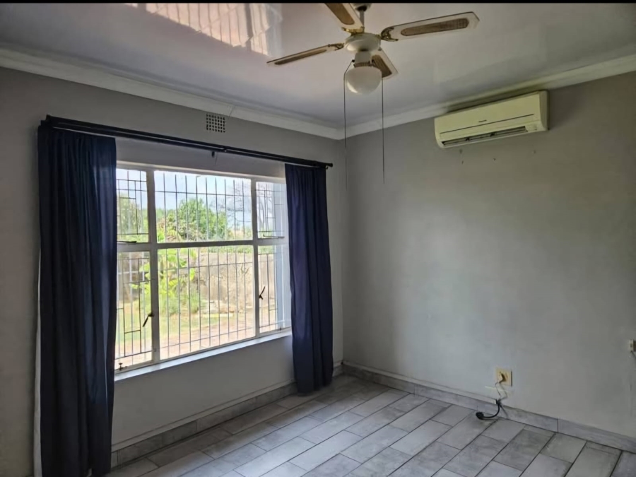 4 Bedroom Property for Sale in Vanderbijlpark SE 6 Gauteng