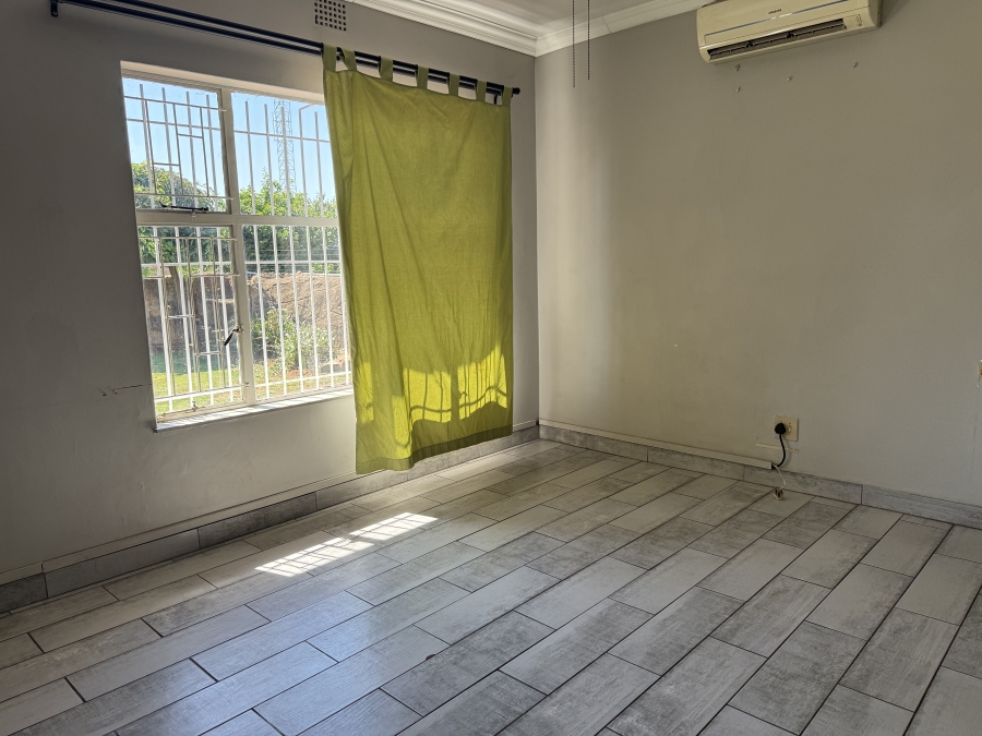 4 Bedroom Property for Sale in Vanderbijlpark SE 6 Gauteng