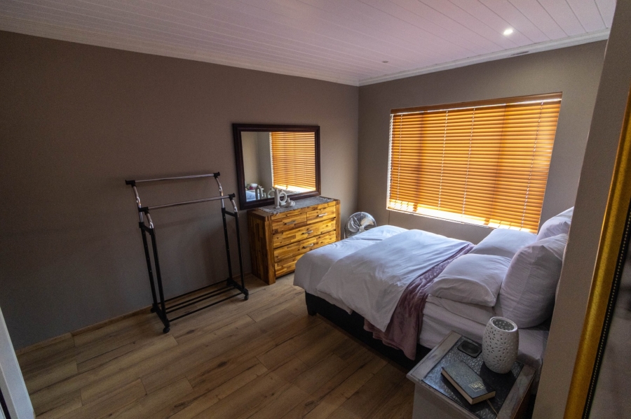 3 Bedroom Property for Sale in Birchleigh Gauteng