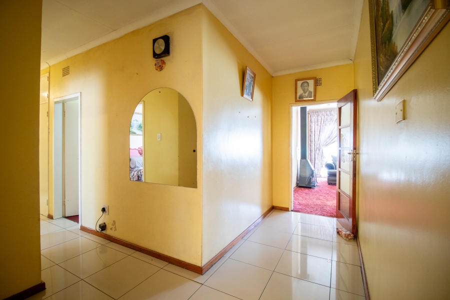 4 Bedroom Property for Sale in Dunnottar Gauteng