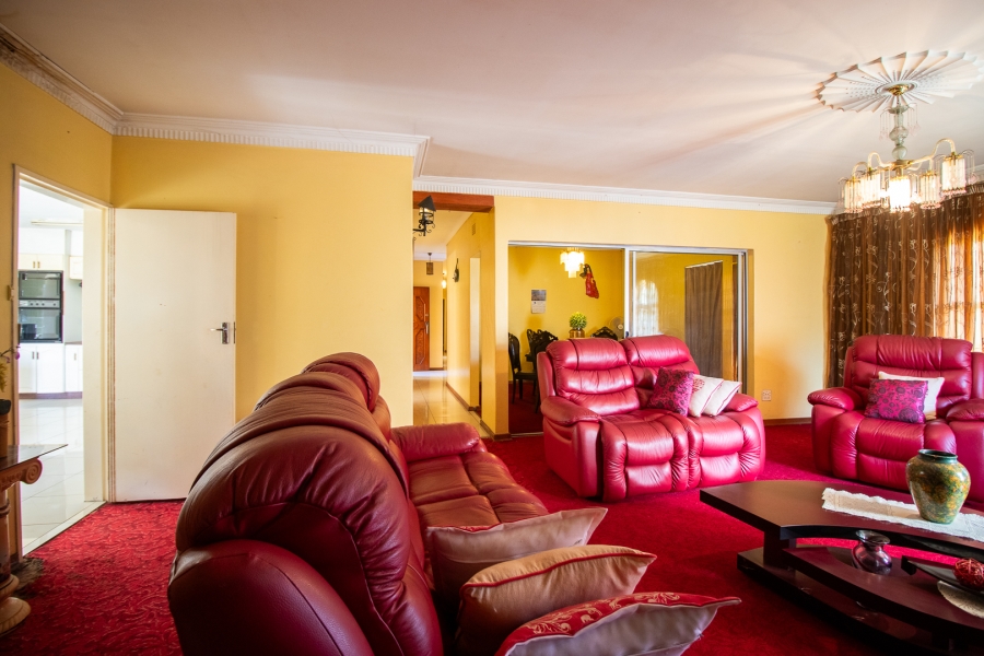 4 Bedroom Property for Sale in Dunnottar Gauteng