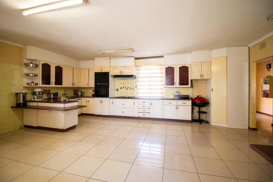 4 Bedroom Property for Sale in Dunnottar Gauteng
