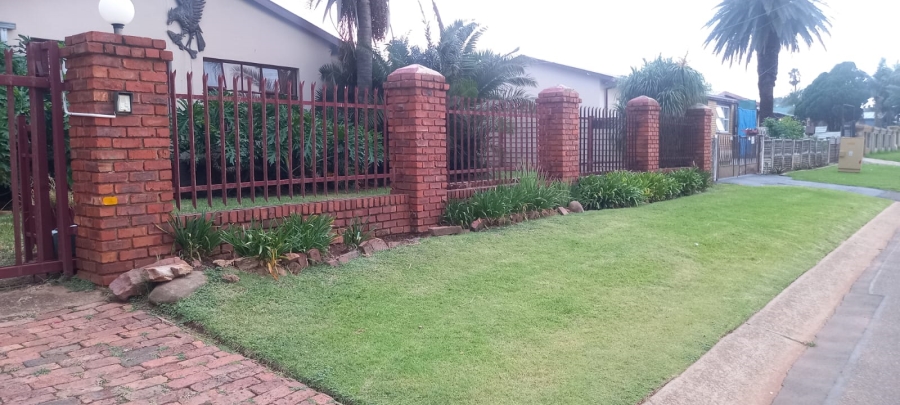 3 Bedroom Property for Sale in Danville Gauteng