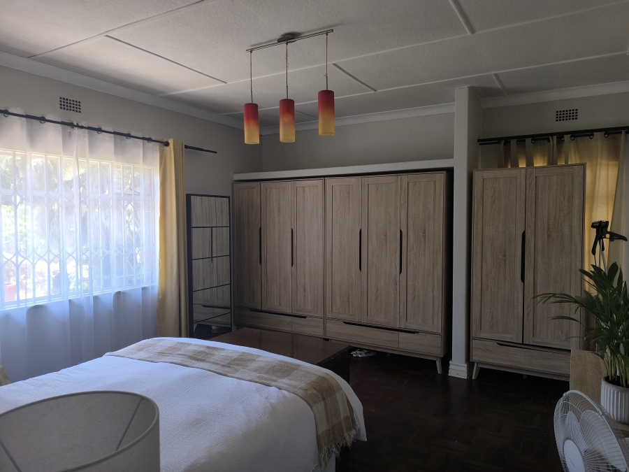 3 Bedroom Property for Sale in Linmeyer Gauteng