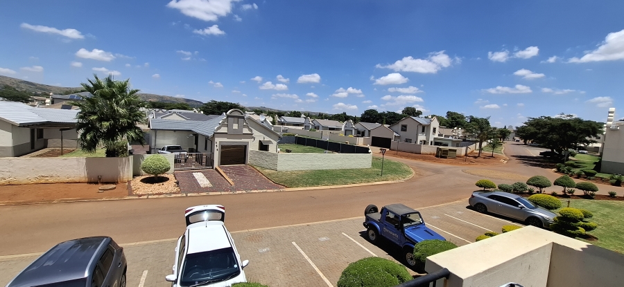 2 Bedroom Property for Sale in Hesteapark Gauteng