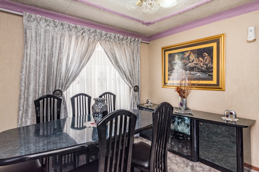 3 Bedroom Property for Sale in Protea Glen Gauteng