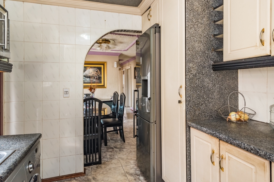 3 Bedroom Property for Sale in Protea Glen Gauteng