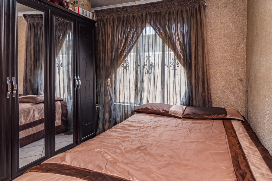 3 Bedroom Property for Sale in Protea Glen Gauteng