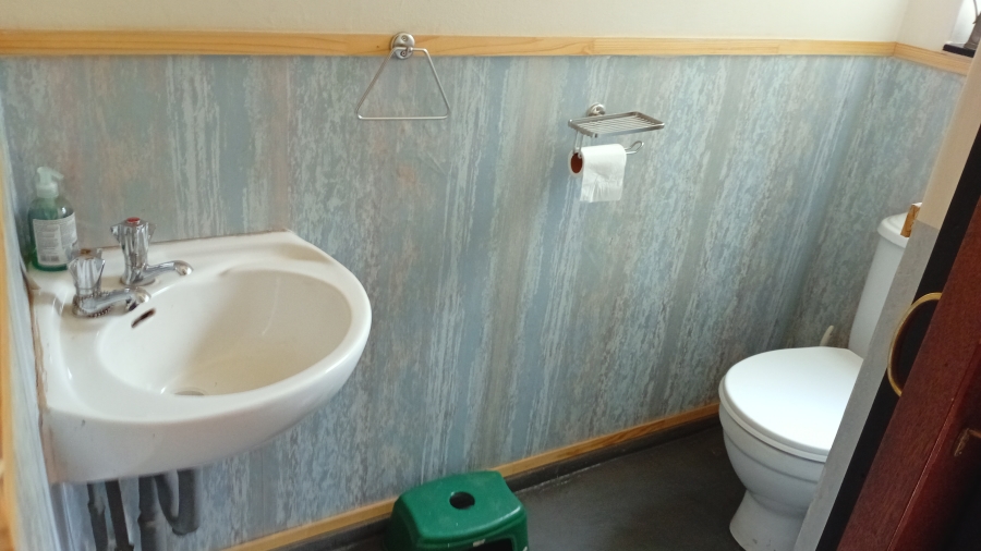 4 Bedroom Property for Sale in Meyerton Central Gauteng