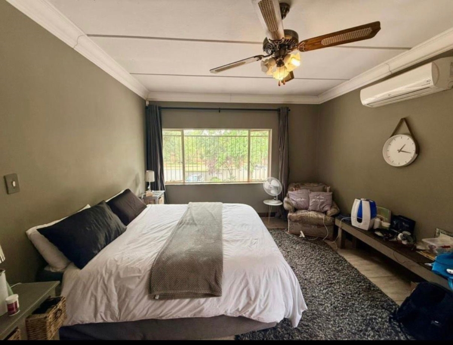 4 Bedroom Property for Sale in Meyerton Central Gauteng