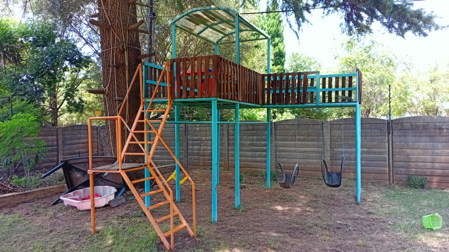 4 Bedroom Property for Sale in Meyerton Central Gauteng