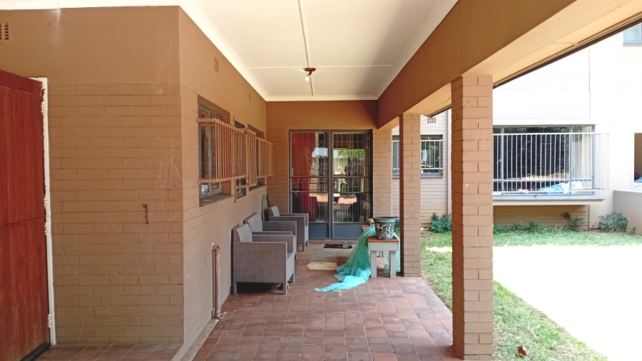 4 Bedroom Property for Sale in Meyerton Central Gauteng