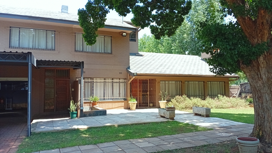 4 Bedroom Property for Sale in Meyerton Central Gauteng