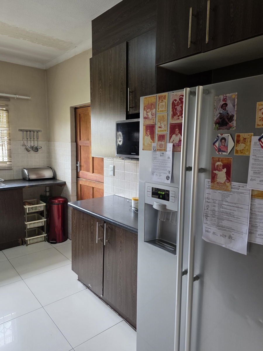 3 Bedroom Property for Sale in Fleurdal Gauteng