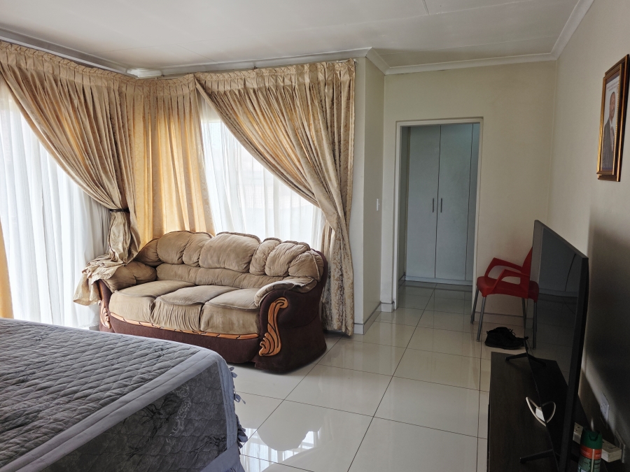 3 Bedroom Property for Sale in Fleurdal Gauteng