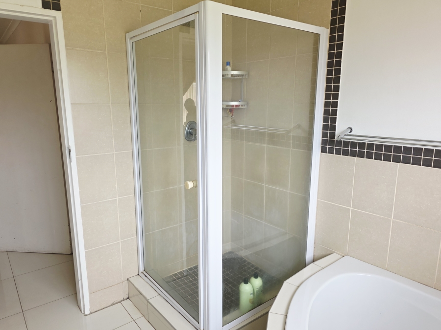 3 Bedroom Property for Sale in Fleurdal Gauteng