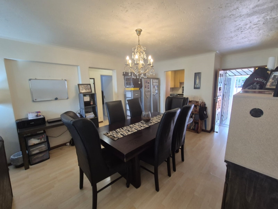 2 Bedroom Property for Sale in Glenvista Gauteng