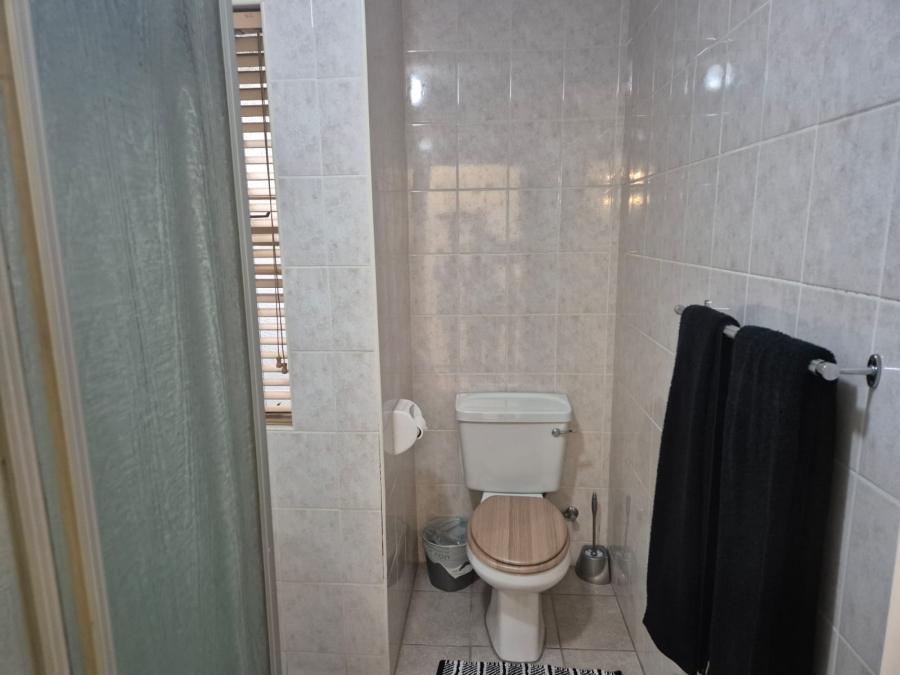 2 Bedroom Property for Sale in Glenvista Gauteng