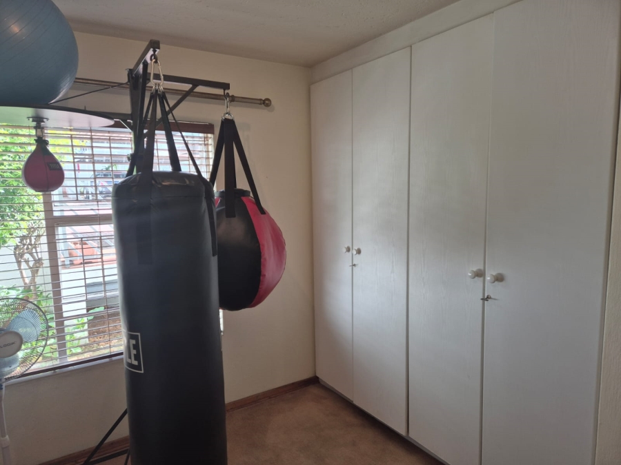 2 Bedroom Property for Sale in Glenvista Gauteng