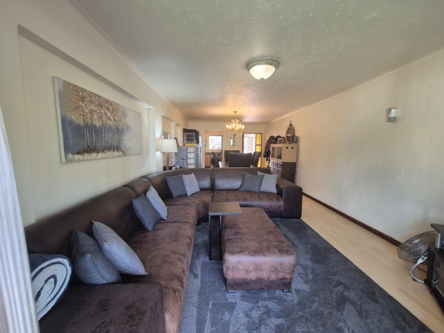 2 Bedroom Property for Sale in Glenvista Gauteng