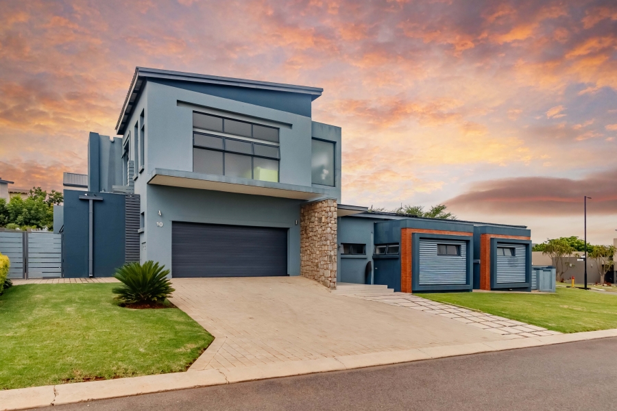 5 Bedroom Property for Sale in Midstream Estate Gauteng