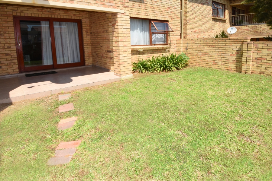To Let 2 Bedroom Property for Rent in Craigavon Gauteng