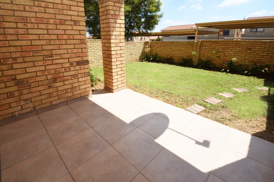 To Let 2 Bedroom Property for Rent in Craigavon Gauteng