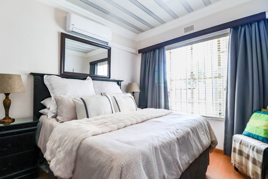 6 Bedroom Property for Sale in Eldoraigne Gauteng