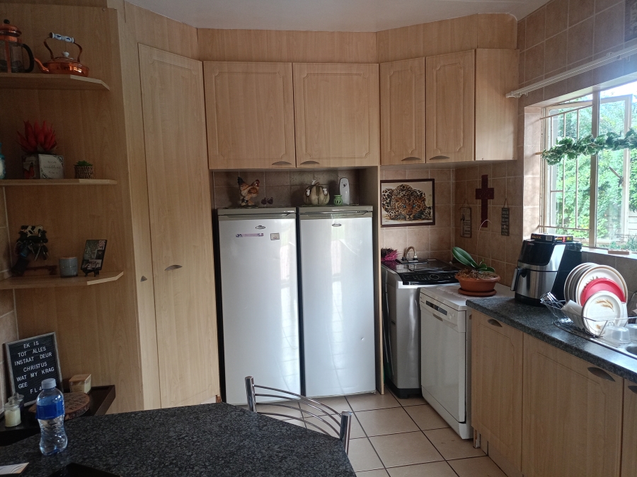 3 Bedroom Property for Sale in Falcon Ridge Gauteng