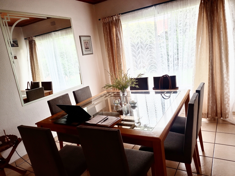 3 Bedroom Property for Sale in Falcon Ridge Gauteng