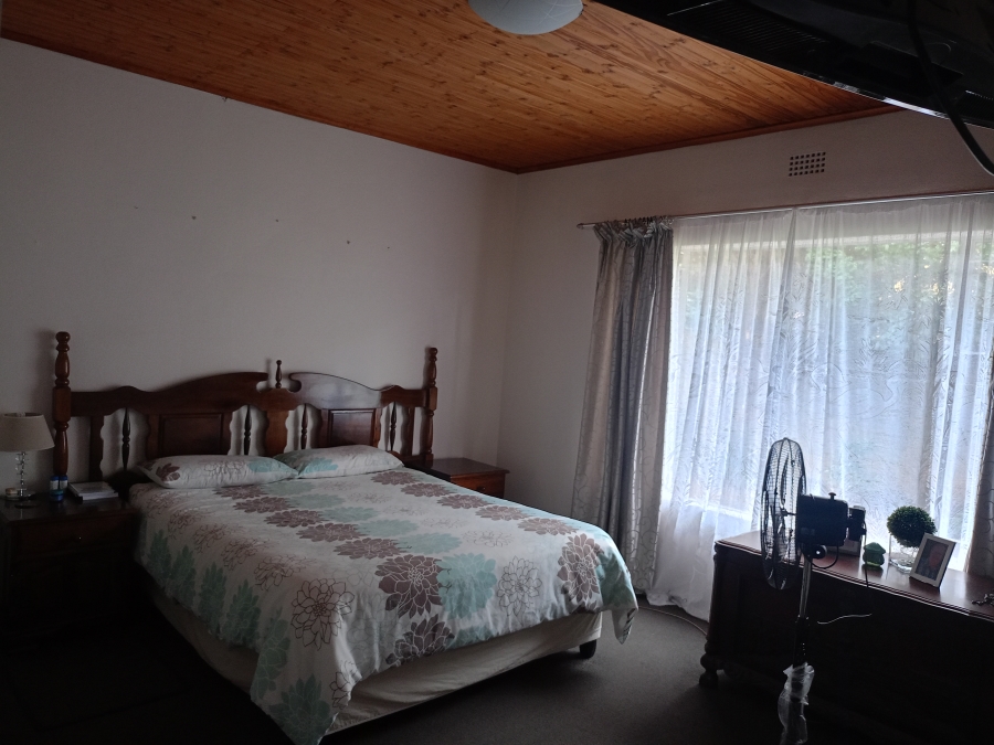 3 Bedroom Property for Sale in Falcon Ridge Gauteng