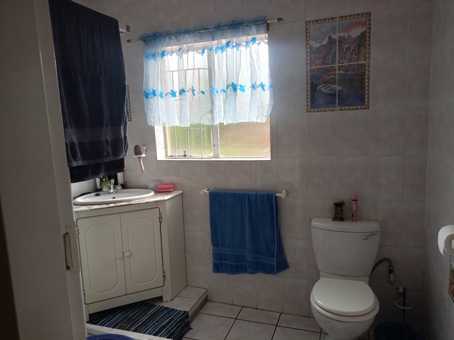 3 Bedroom Property for Sale in Falcon Ridge Gauteng