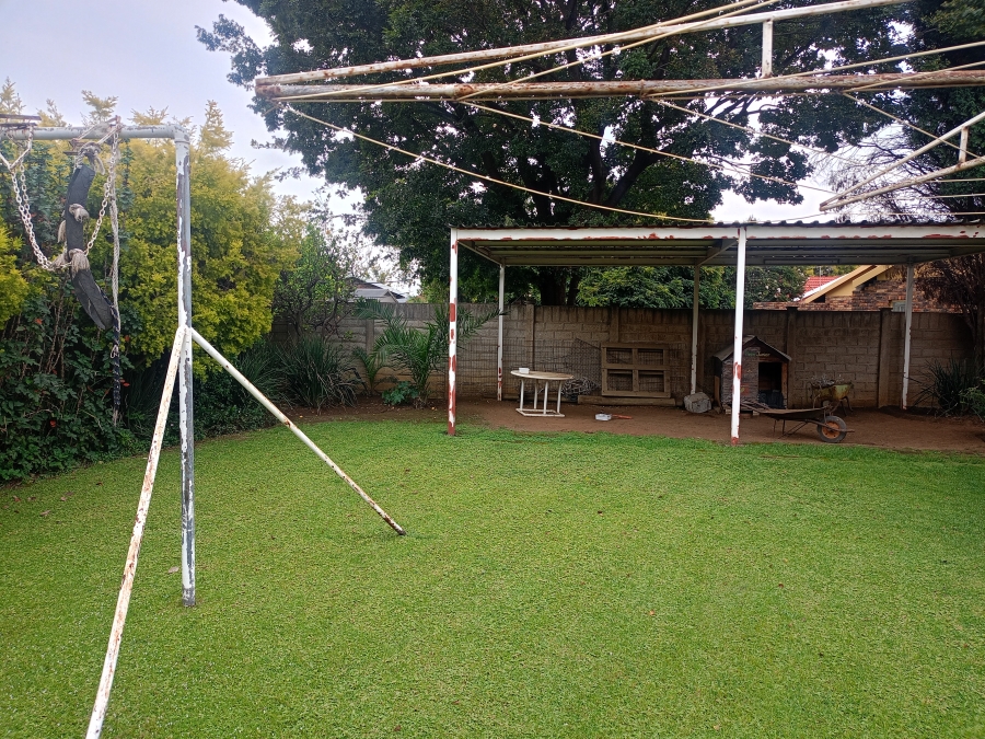 3 Bedroom Property for Sale in Falcon Ridge Gauteng