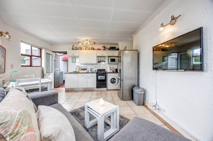 1 Bedroom Property for Sale in Broadacres Gauteng