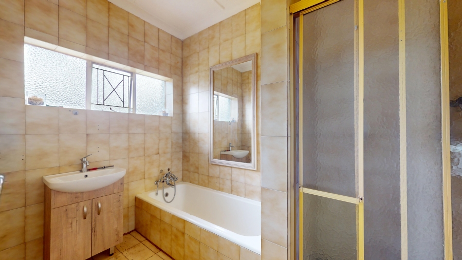 3 Bedroom Property for Sale in Dawnview Gauteng