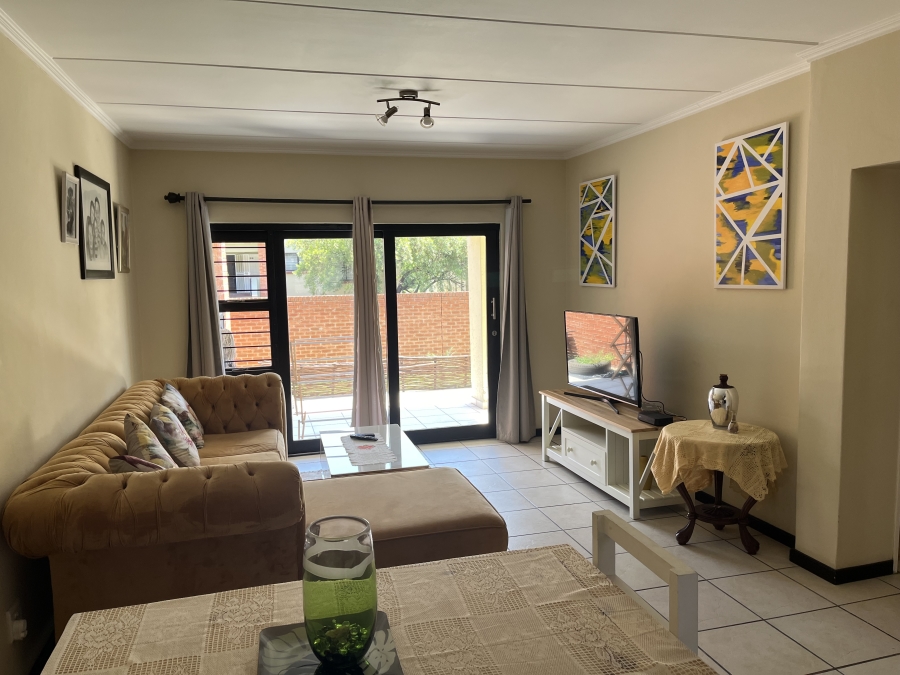 To Let 2 Bedroom Property for Rent in Douglasdale Gauteng