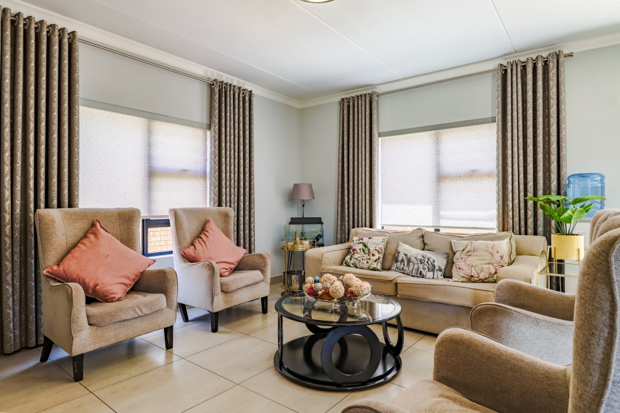 3 Bedroom Property for Sale in Thatchfield Estate Gauteng