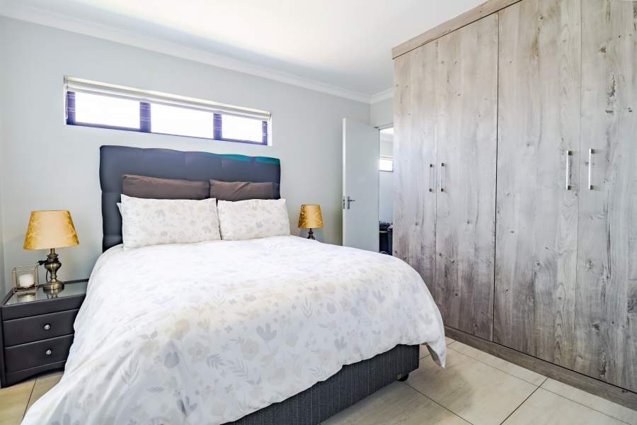 3 Bedroom Property for Sale in Thatchfield Estate Gauteng