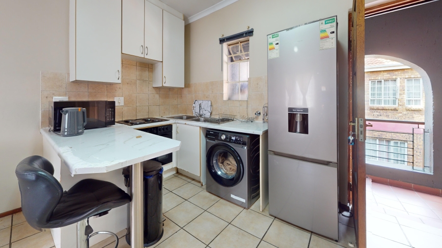 1 Bedroom Property for Sale in Ravenswood Gauteng