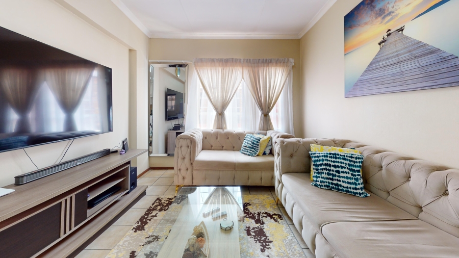 1 Bedroom Property for Sale in Ravenswood Gauteng