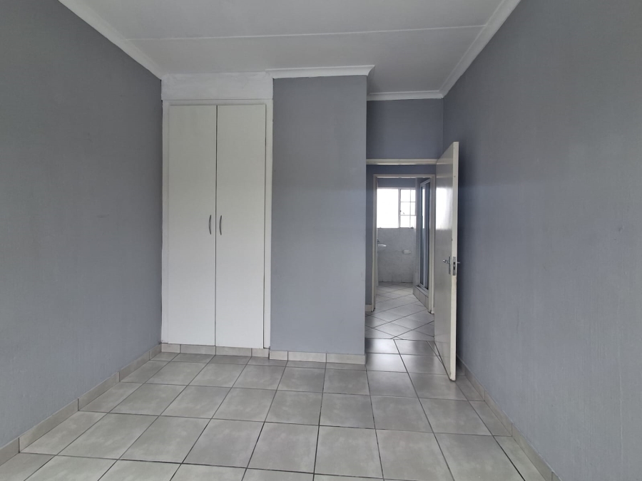 2 Bedroom Property for Sale in Elspark Gauteng