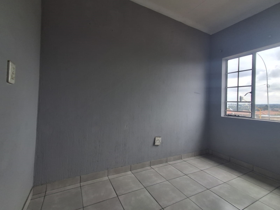 2 Bedroom Property for Sale in Elspark Gauteng