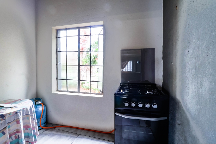 5 Bedroom Property for Sale in Heuweloord Gauteng